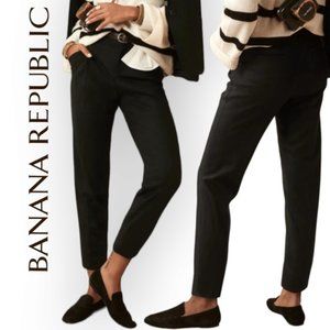 *SOLD**Banana Republic recycled wool blend lined tapered black pants